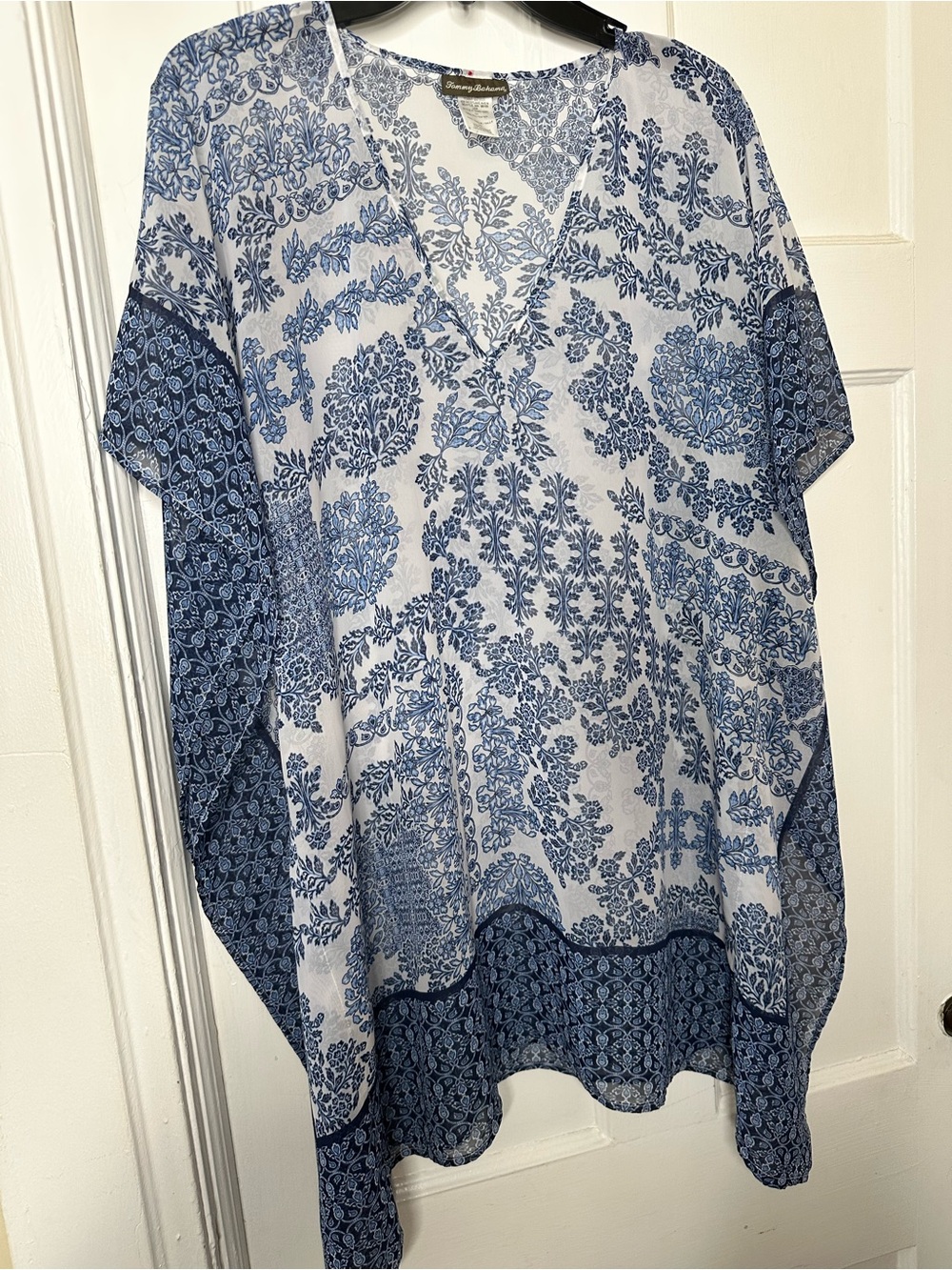 Tommy Bahama Navy and White Floral V-Neck Tunic